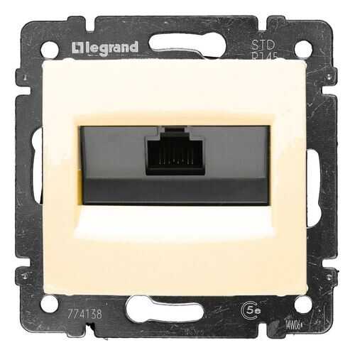 Розетка LEGRAND 774138 Valena