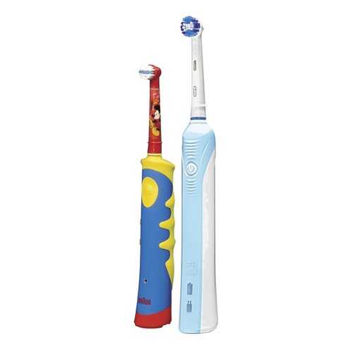 Электрическая зубная щетка Braun Oral-B 500 (D16.513.U+D10.51K) White